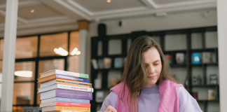 6 Tricks To Improve College Assignment myassignmenthelp review